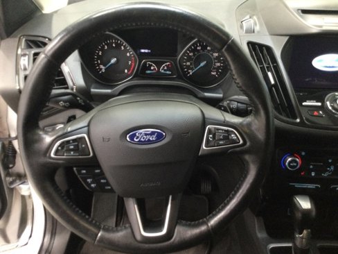 Used 2017 Ford Escape Titanium image 21