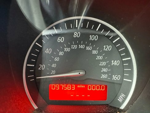 Used 2005 BMW Z4 2.5i image 14