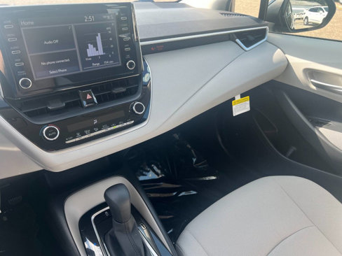 Used 2020 Toyota Corolla LE image 13