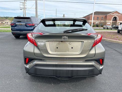 Used 2021 Toyota C-HR LE image 7