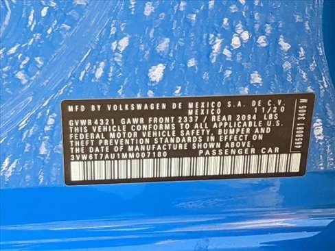 Used 2021 Volkswagen Golf S image 17