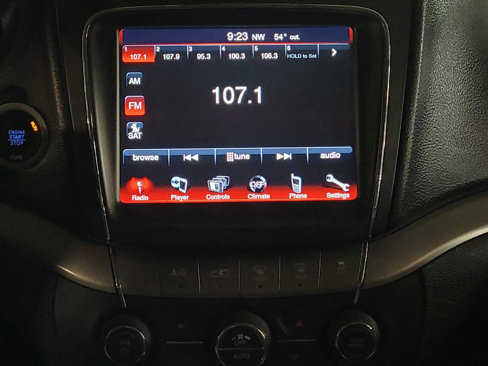 Used 2020 Dodge Journey Crossroad image 25