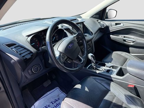 Used 2018 Ford Escape SEL image 10