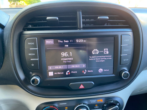 Used 2023 Kia Soul LX image 59