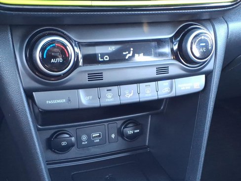 Used 2019 Hyundai Kona Ultimate image 21