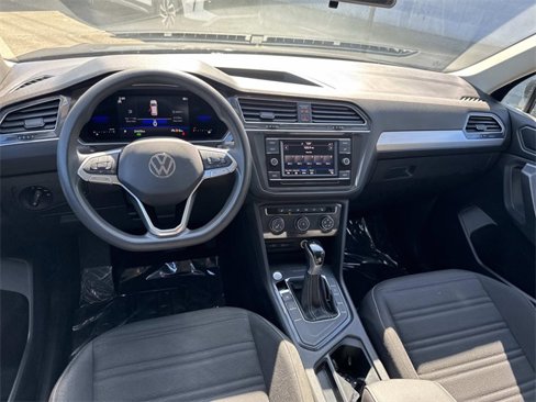 Certified 2022 Volkswagen Tiguan S image 7