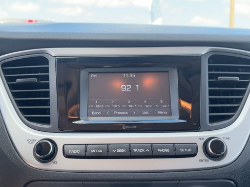 Used 2021 Hyundai Accent SE image 22