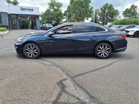 Used 2017 Chevrolet Malibu LT image 7