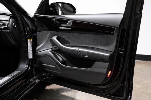 Used 2017 Audi A8 L 3.0T w/ Executive Package image 38