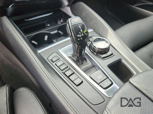 Used 2015 BMW X6 xDrive50i image 32