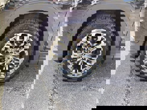 Used 2019 GMC Terrain SLT w/ Preferred Package image 9