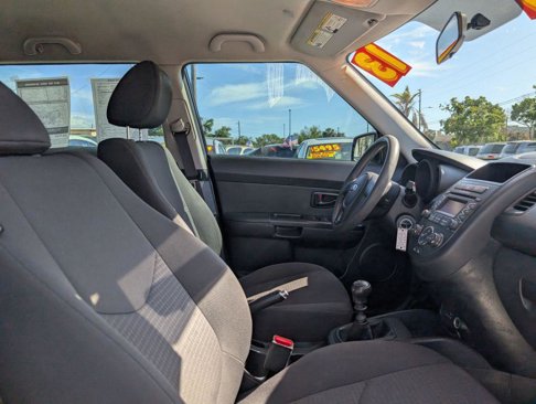 Used 2013 Kia Soul image 13