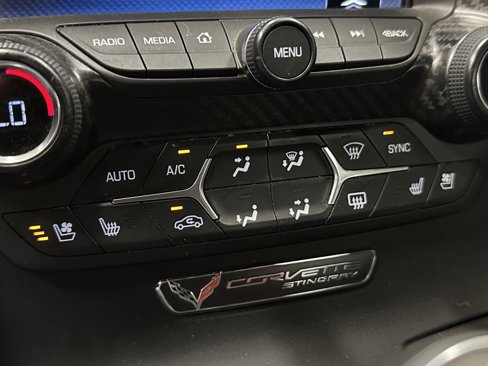 Used 2014 Chevrolet Corvette Stingray Convertible w/ 2LT Preferred Equipment Group image 32
