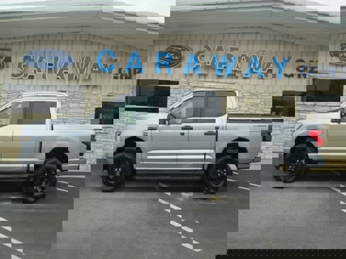 New 2025 Ford F150 Lightning XLT image 2