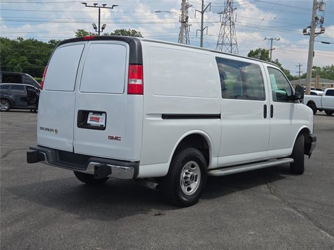 Used 2019 GMC Savana 2500 w/ Driver Convenience Package image 6