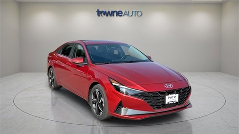 Used 2022 Hyundai Elantra Limited image 9