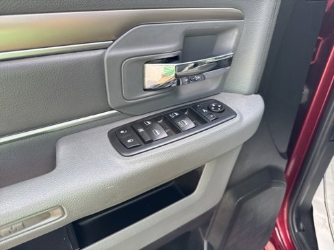 Used 2018 RAM 1500 Big Horn image 18