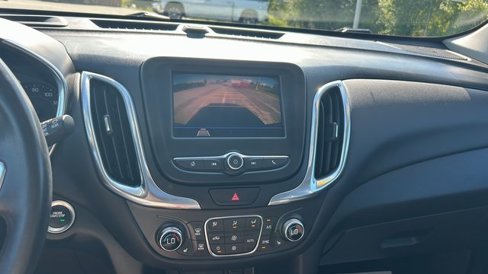 Used 2021 Chevrolet Equinox LT image 22