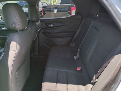 Used 2021 Chevrolet TrailBlazer RS w/ Technology Package image 13