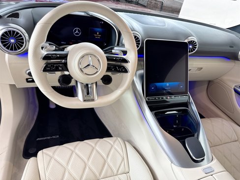 Used 2022 Mercedes-Benz SL 55 AMG 4MATIC image 20