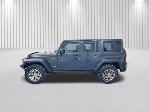 Used 2017 Jeep Wrangler Unlimited Rubicon w/ Connectivity Group image 10