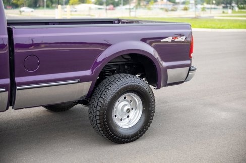 Used 1999 Ford F250 XLT image 12