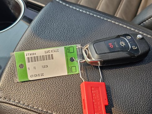 Used 2015 Ford Fusion SE w/ Equipment Group 202A image 31