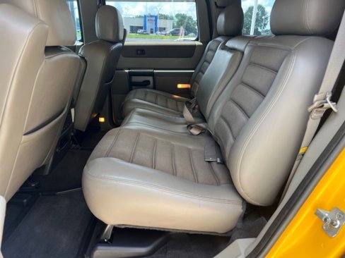 Used 2003 HUMMER H2 image 31