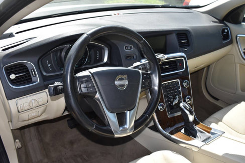 Used 2014 Volvo S60 T5 image 12