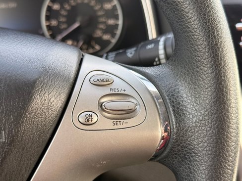 Used 2015 Nissan Murano S w/ Navigation Package image 29