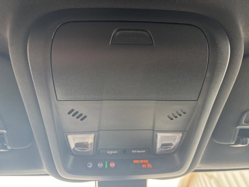 Certified 2022 Chevrolet Equinox RS image 33