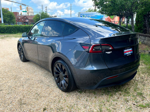 Used 2021 Tesla Model Y Performance image 9