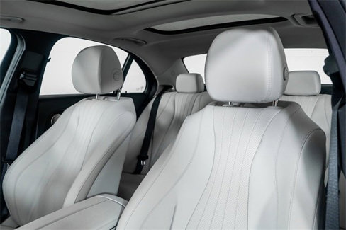 Used 2022 Mercedes-Benz E 350 Sedan image 3
