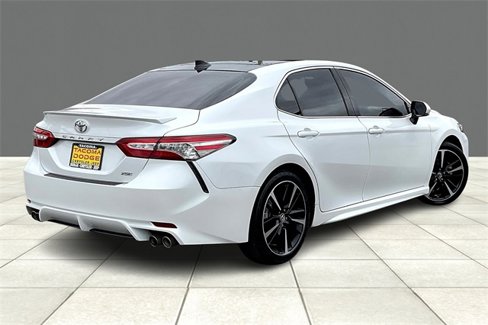 Used 2019 Toyota Camry XSE image 13