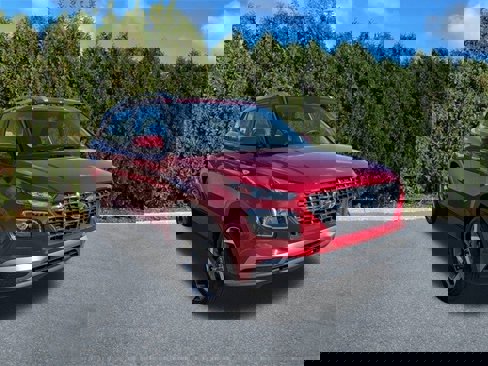Certified 2024 Hyundai Venue SEL image 3