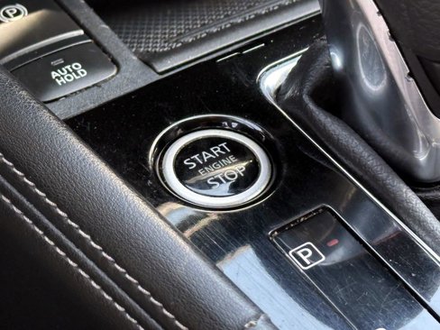 Certified 2022 Nissan Kicks SV image 25