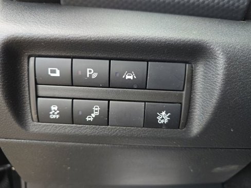 Used 2023 Nissan Kicks S image 17