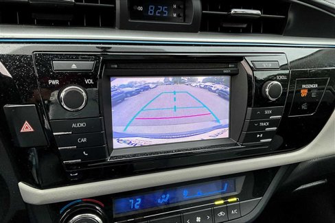 Used 2016 Toyota Corolla LE image 24