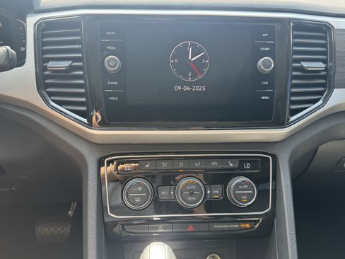 Used 2022 Volkswagen Atlas SE image 12