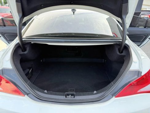 Used 2016 Mercedes-Benz CLA 250 image 30