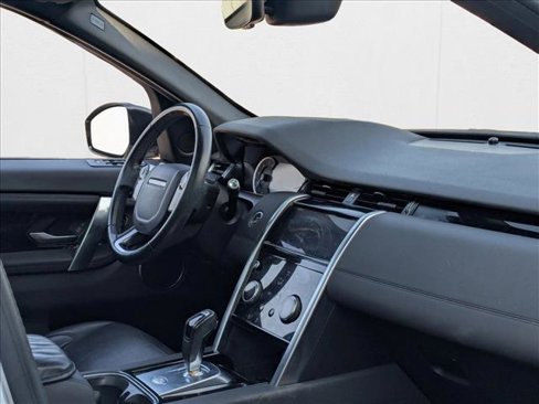 Used 2020 Land Rover Discovery Sport S image 21