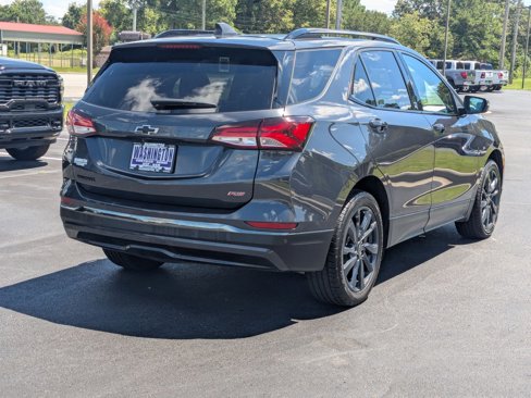 Used 2022 Chevrolet Equinox RS w/ RS Leather Package image 5