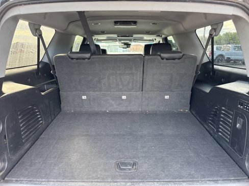 Used 2018 GMC Yukon XL SLT w/ Open Road Package image 14