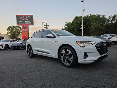 Used 2021 Audi e-tron Premium w/ Convenience Plus Package image 15