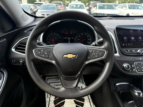 Used 2019 Chevrolet Malibu LT image 21