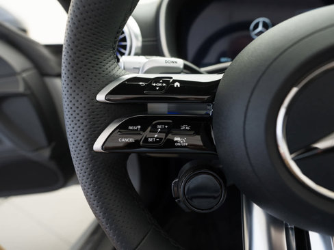 Used 2023 Mercedes-Benz SL 43 AMG image 19