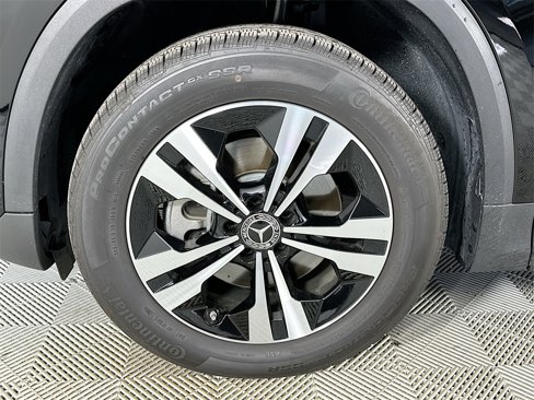 Certified 2025 Mercedes-Benz GLA 250 image 28