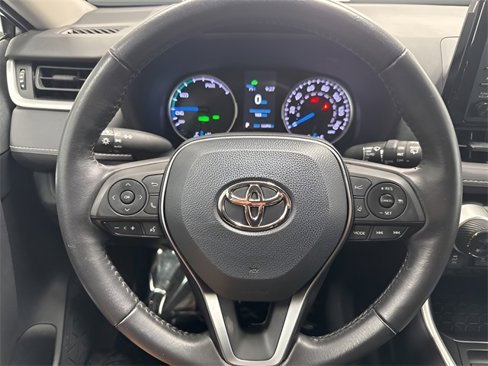 Used 2022 Toyota RAV4 XLE image 22