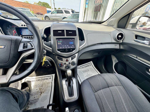 Used 2016 Chevrolet Sonic LT image 16