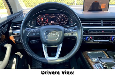 Used 2017 Audi Q7 3.0T Premium Plus image 4